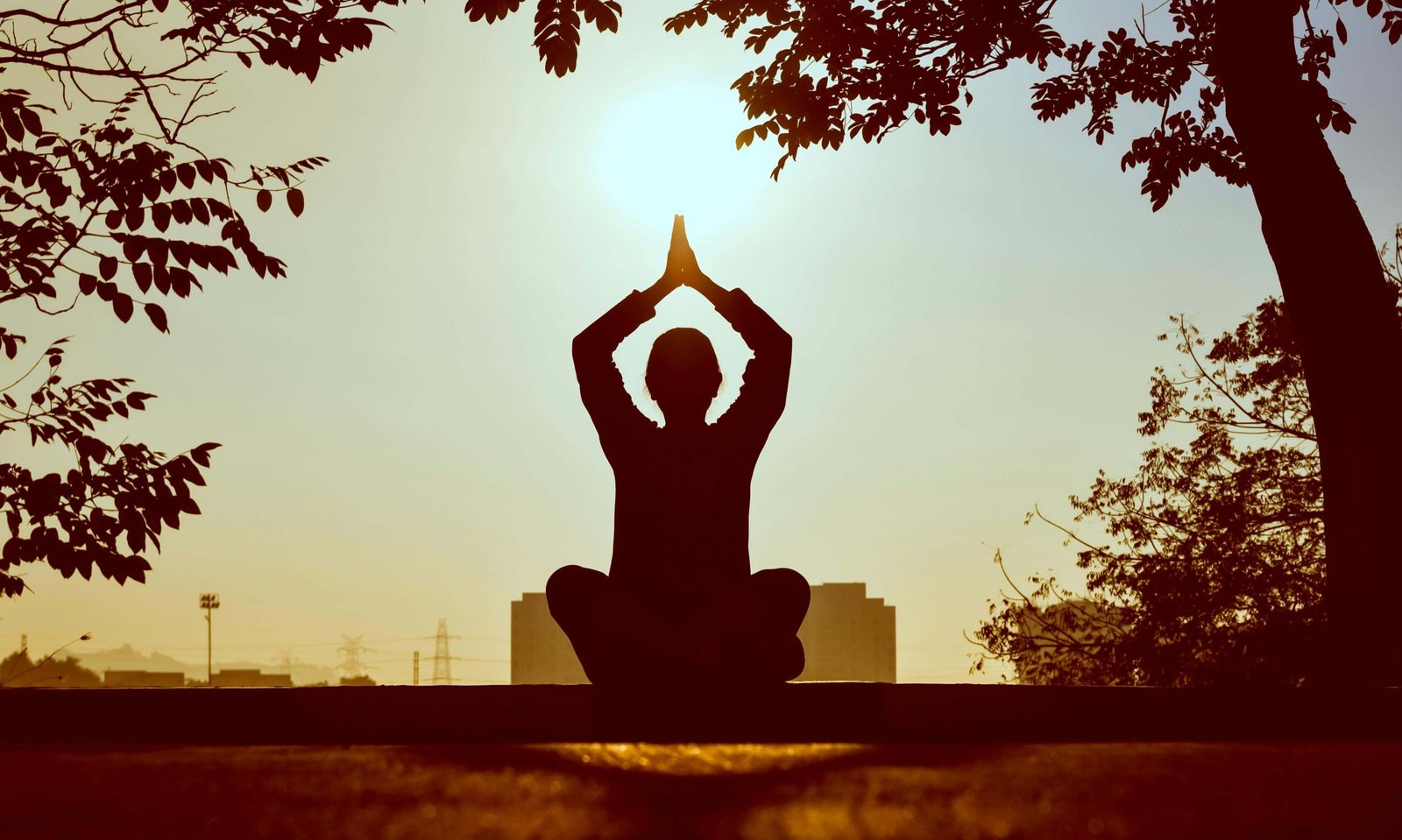 La meditacion mantras y afirmaciones scaled
